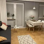 Apartmán Z Tarasem Przy Parku