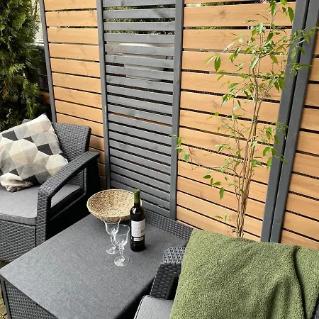 Z Tarasem Przy Parku Варшава